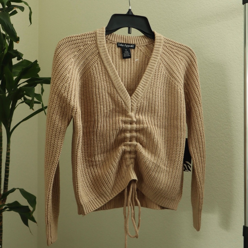 Black and beige v neck sweaters super cute and comfy